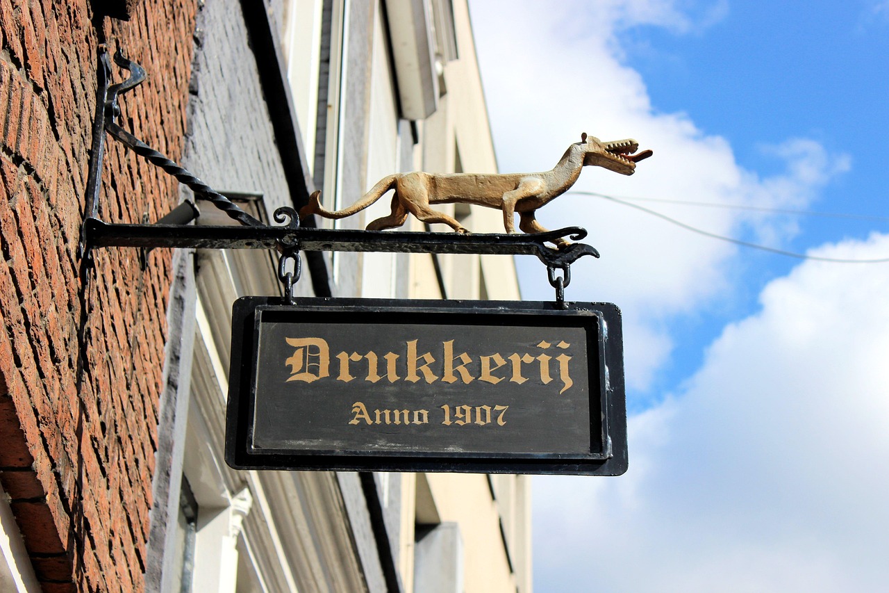 Frases engraçadas para não vender fiado: 15 ideias criativas para seu comércio