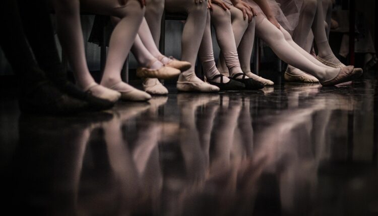 Nomes para baile funk: sugestões criativas, ousadas e cheias de atitude