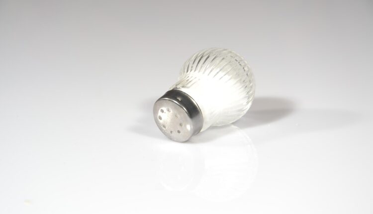 Salito ou salitre na comida: diferenças e como usar corretamente