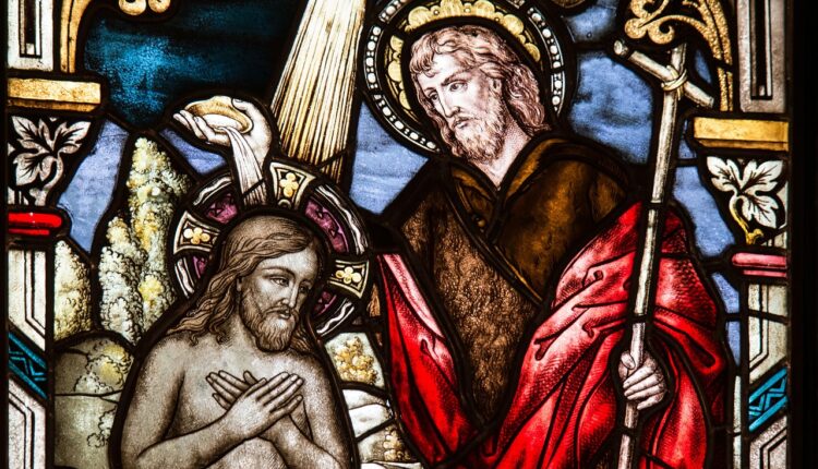 Roupas para batizado 2025: 15 ideias elegantes para bebês e adultos